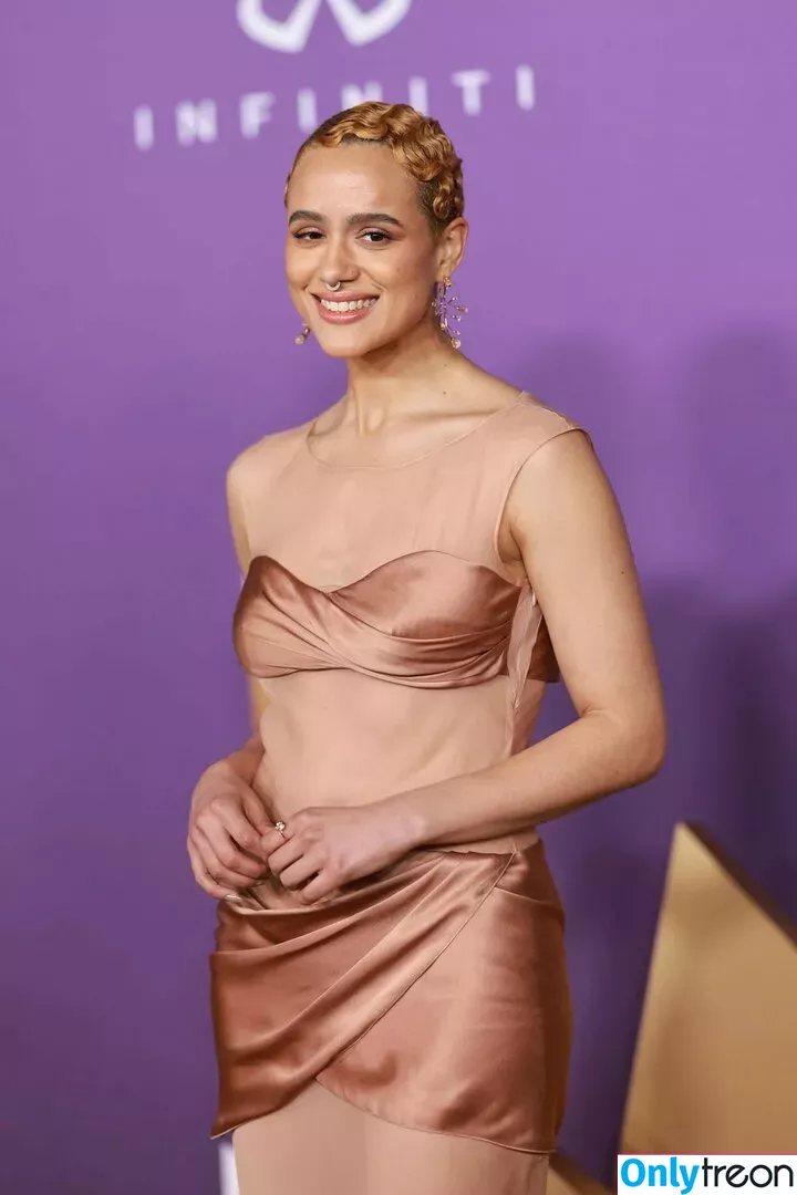 Nathalie Emmanuel nude photo #0201 (missnemmanuel / nathalieemmanuel)