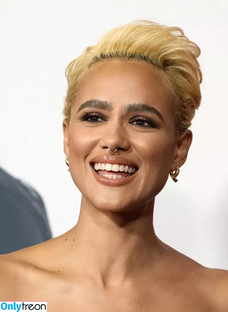 Nathalie Emmanuel голая photo #0364 (missnemmanuel / nathalieemmanuel)