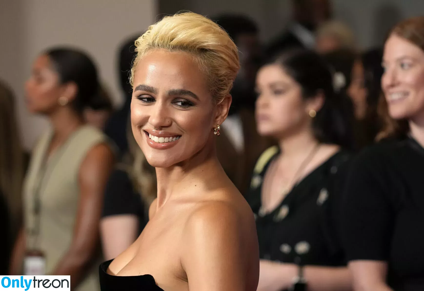 Nathalie Emmanuel nude photo #0368 (missnemmanuel / nathalieemmanuel)