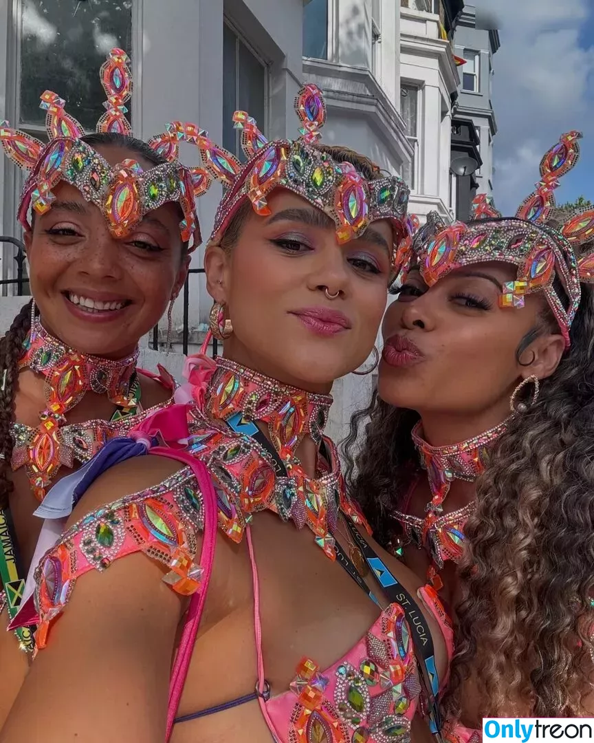 Nathalie Emmanuel голая photo #0382 (missnemmanuel / nathalieemmanuel)