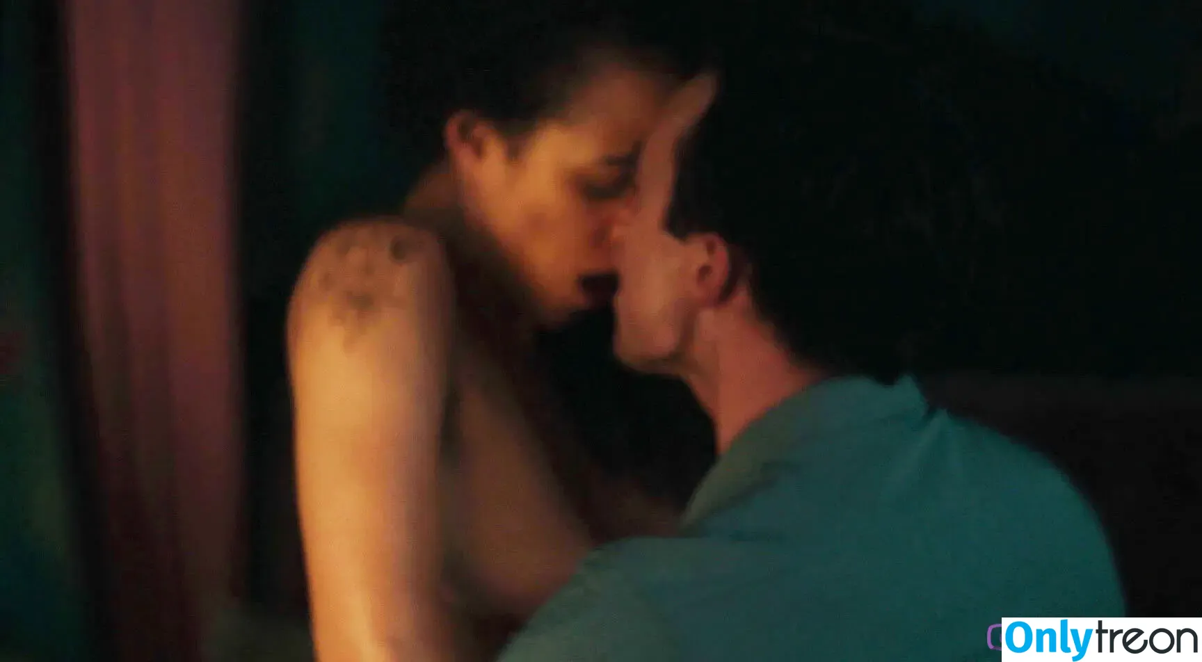 Nathalie Emmanuel nude photo #0610 (missnemmanuel / nathalieemmanuel)