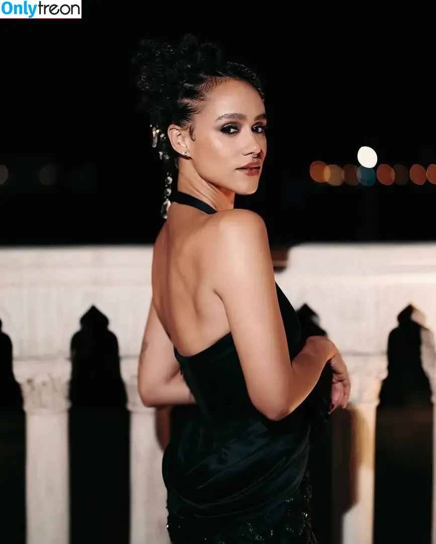 Nathalie Emmanuel nude photo #0742 (missnemmanuel / nathalieemmanuel)