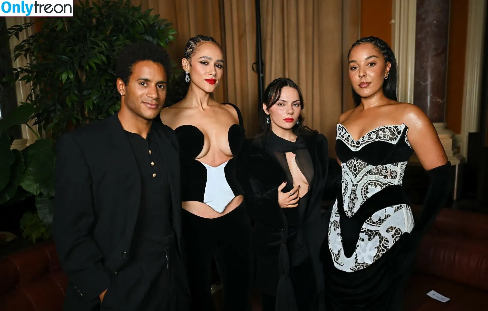 Nathalie Emmanuel nude photo #0783 (missnemmanuel / nathalieemmanuel)