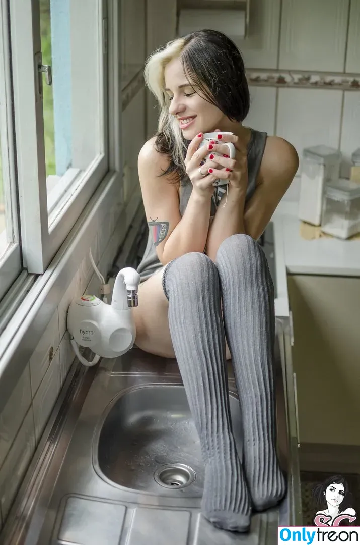 Nathi Suicide голая photo #0057 (nath.bisterco / nathisuicide)
