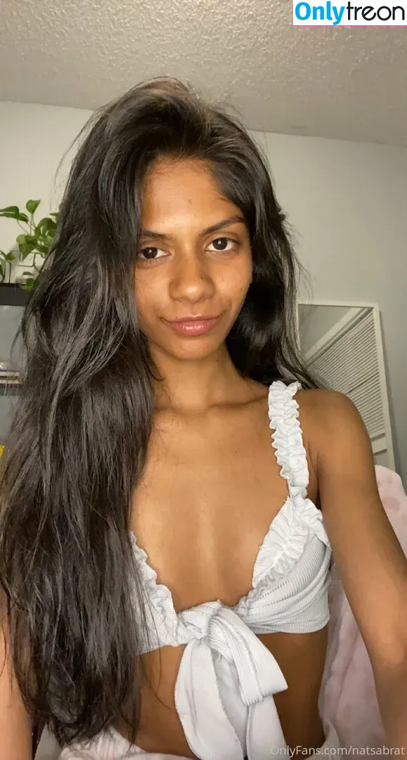 natsabrat nude photo #0067 (Nat / itsnaataliee / nat.brat)