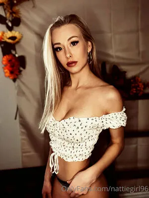 nattiegirl96 / nattie96 / notty.girl96 nude photo #0102