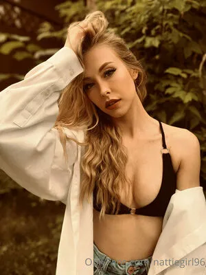 nattiegirl96 / nattie96 / notty.girl96 nude photo #0186