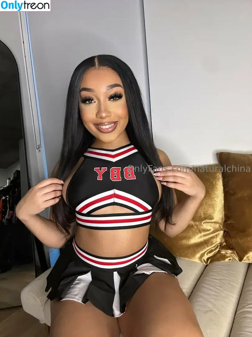 Naturalchina голая photo #1495 (Bubble Booty)