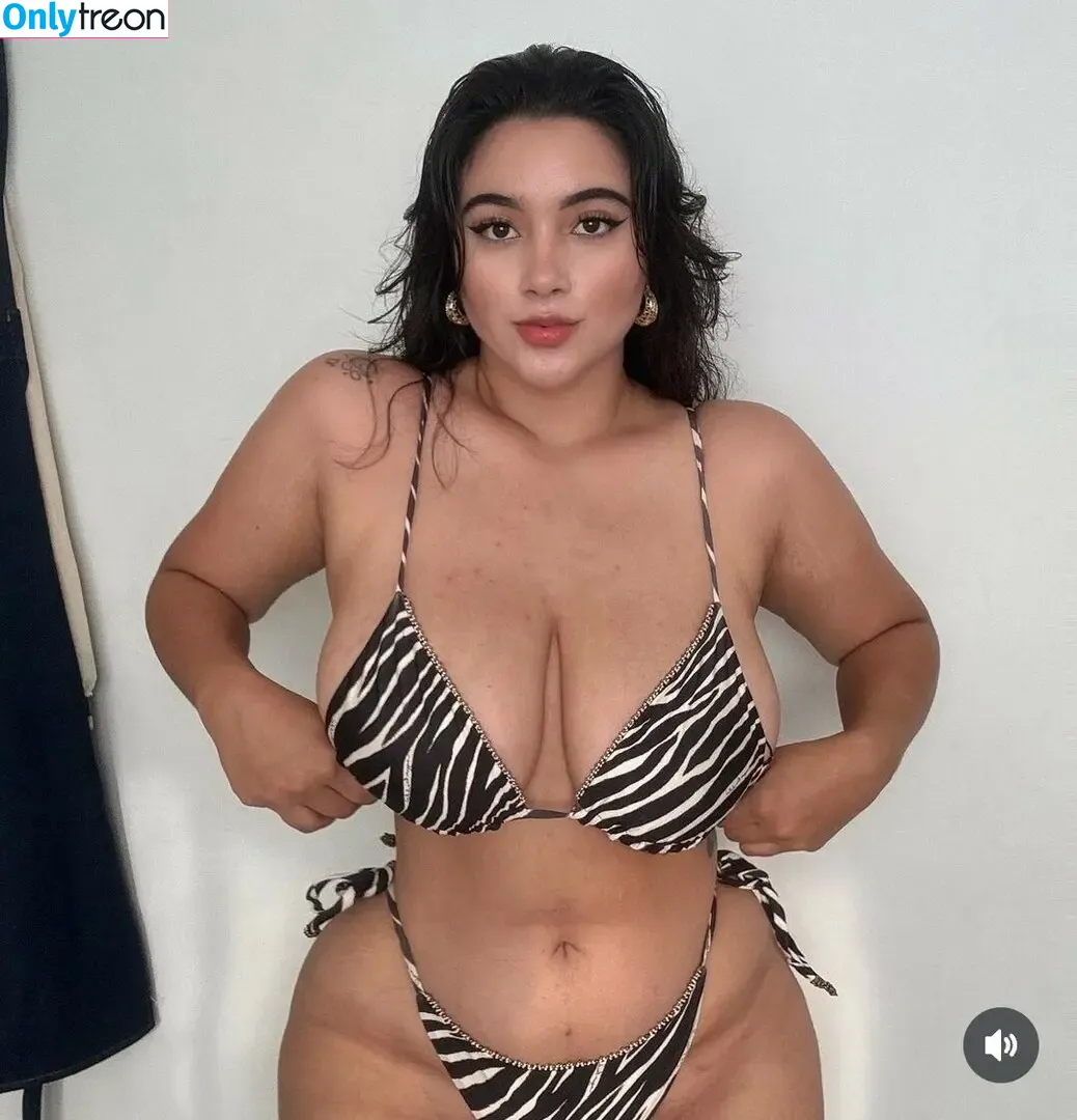 naturalvalentinaa голая photo #0011 (valentinanaturall)