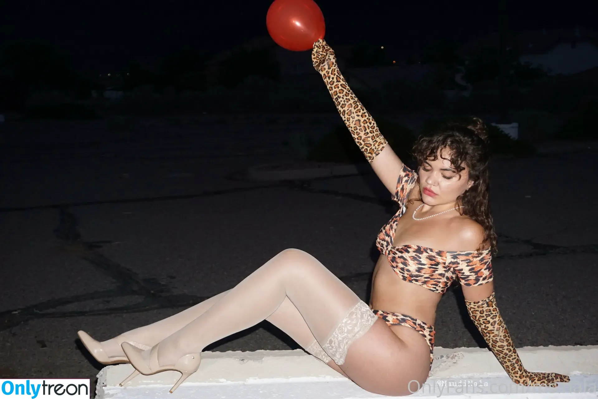 naudination nude photo #0007 (naudinate.double_n)