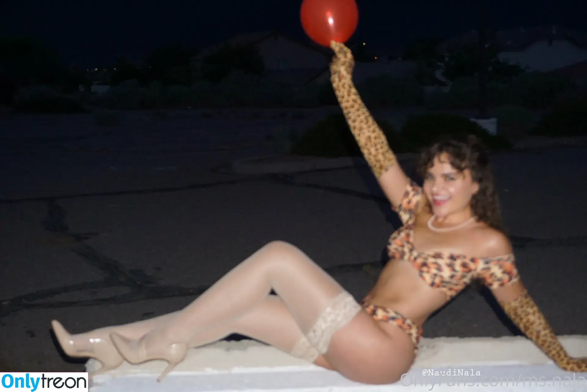 naudination nude photo #0008 (naudinate.double_n)