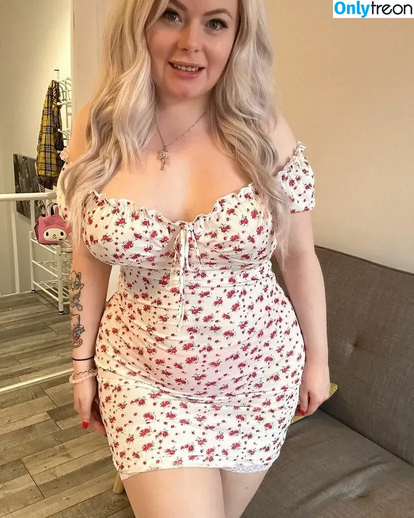 Naughty Danni голая photo #0036 (curvy_danni / curvydanni)