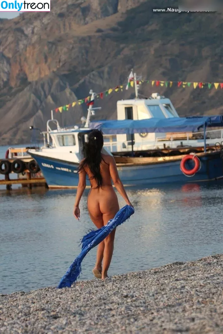 Naughty Lada голая photo #0375 (naughty.lada / naughtylada)