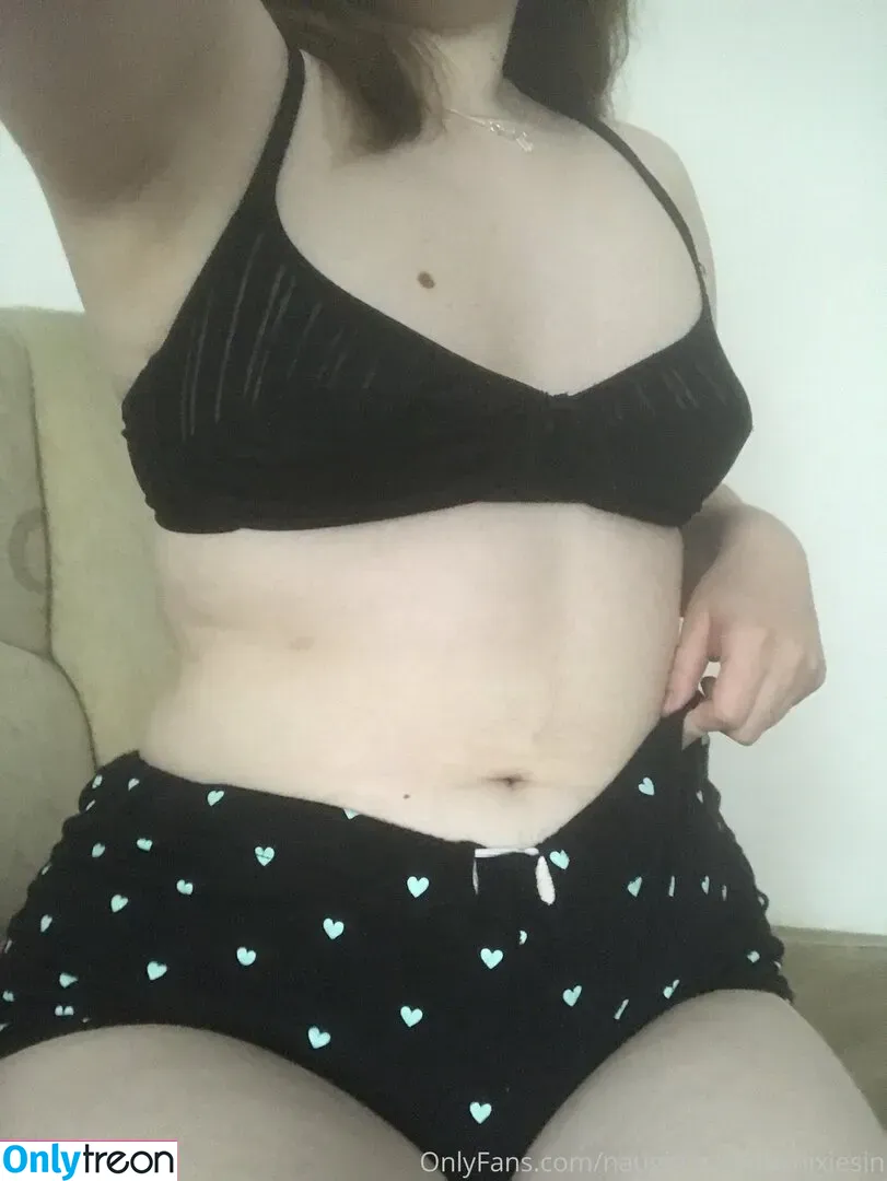 Naughtychubbynixiesin nude photo #0027 (Naughtychubbynixiesin)