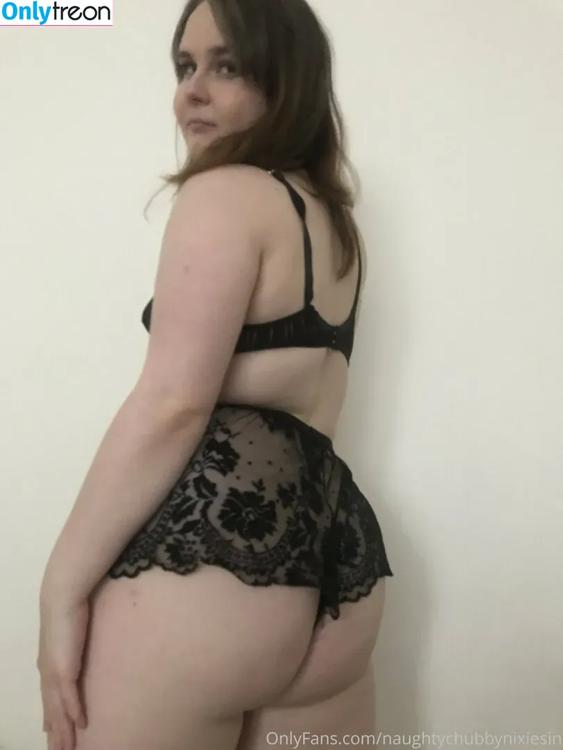 Naughtychubbynixiesin nude photo #0107 (Naughtychubbynixiesin)