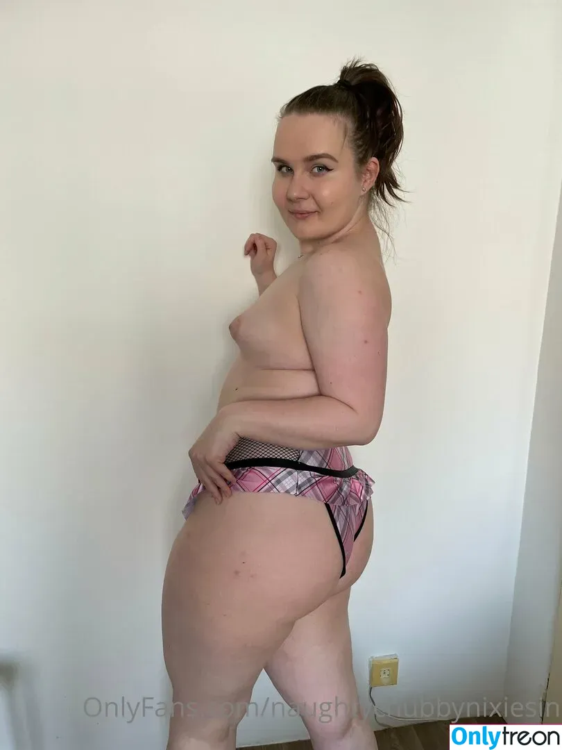Naughtychubbynixiesin nude photo #0162 (Naughtychubbynixiesin)