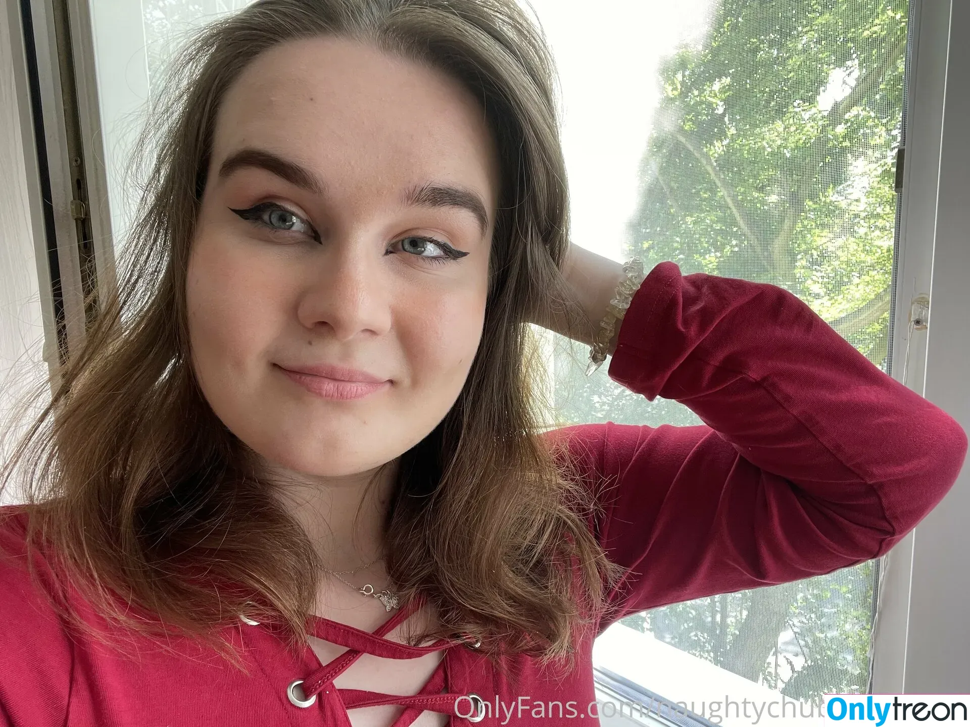 Naughtychubbynixiesin nude photo #0214 (Naughtychubbynixiesin)