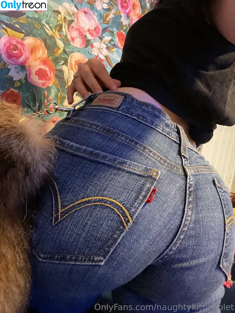 naughtykittyviolet nude photo #0009 (naughty.violet.evergreen)