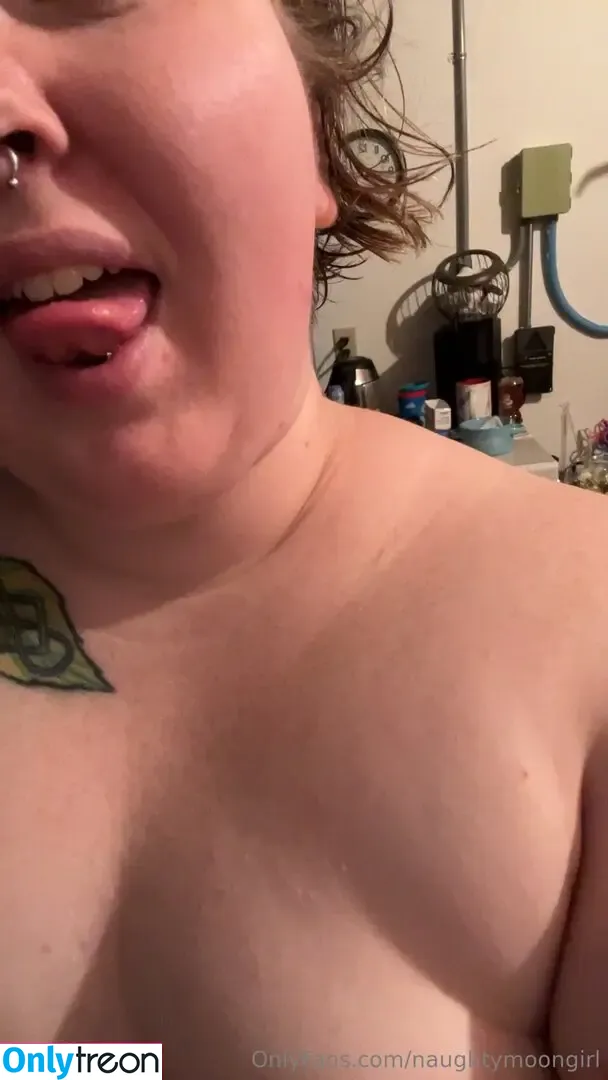 naughtymoongirl nude photo #0003 (lotte_naughtygirl4)