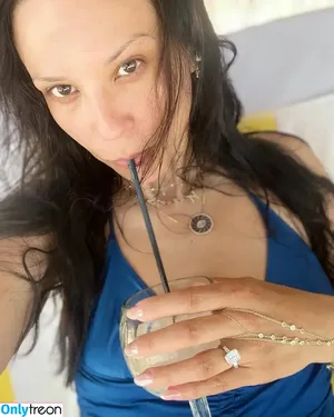 Navi Rawat / navirawat фото голая #0009