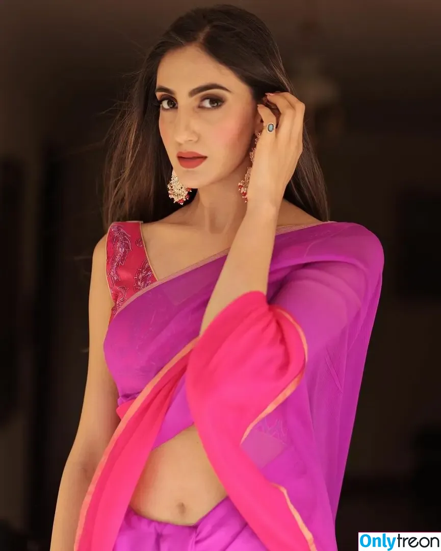 Navya Saharan nude photo #0017 (navya_saharan_)