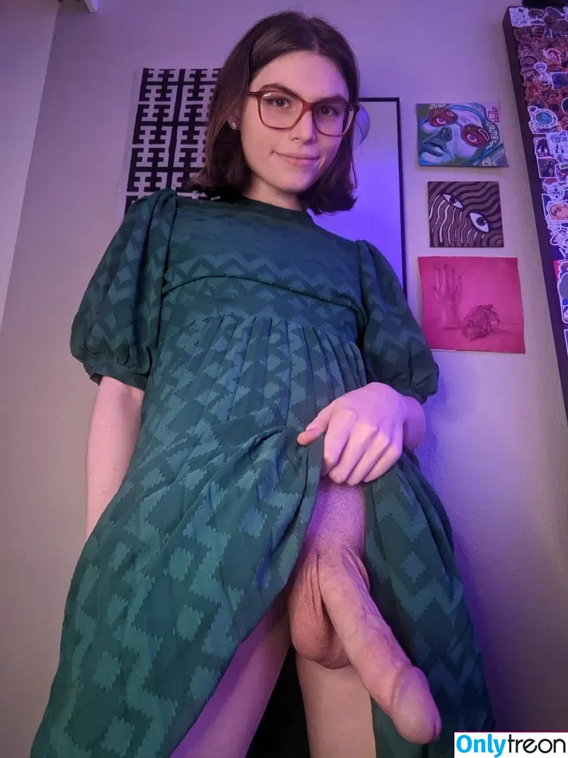 Nayomo nude photo #0030 (Nayomo2 / nayomi.__)