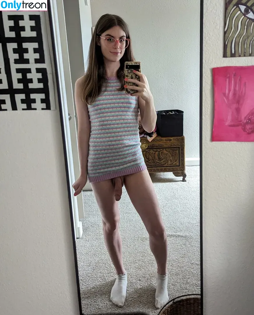 Nayomo nude photo #0336 (Nayomo2 / nayomi.__)