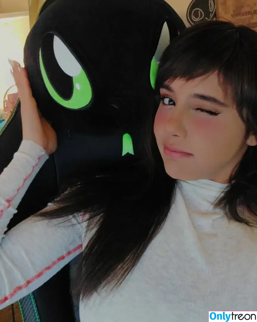 Neekolul голая photo #0998 (neeko)