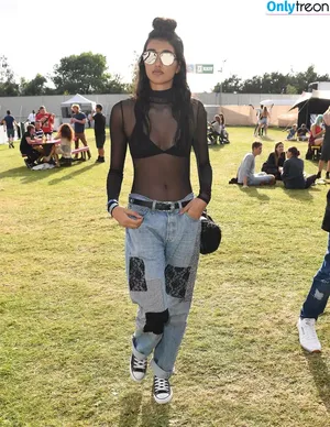 Neelam Gill / neelamkg nude photo #0017