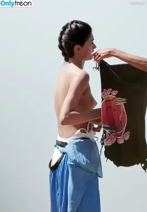 Neelam Gill / neelamkg nude photo #0019