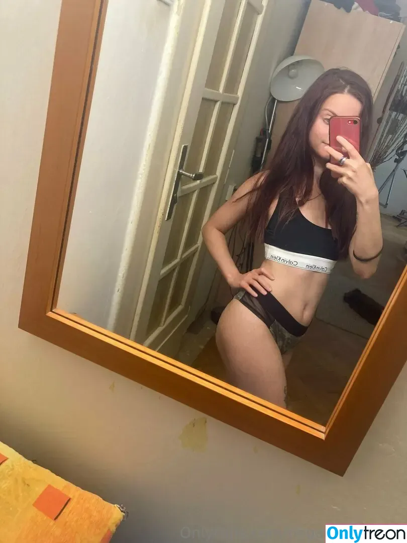 negativeprinces nude photo #0051 (nega_tive_prin_cess)