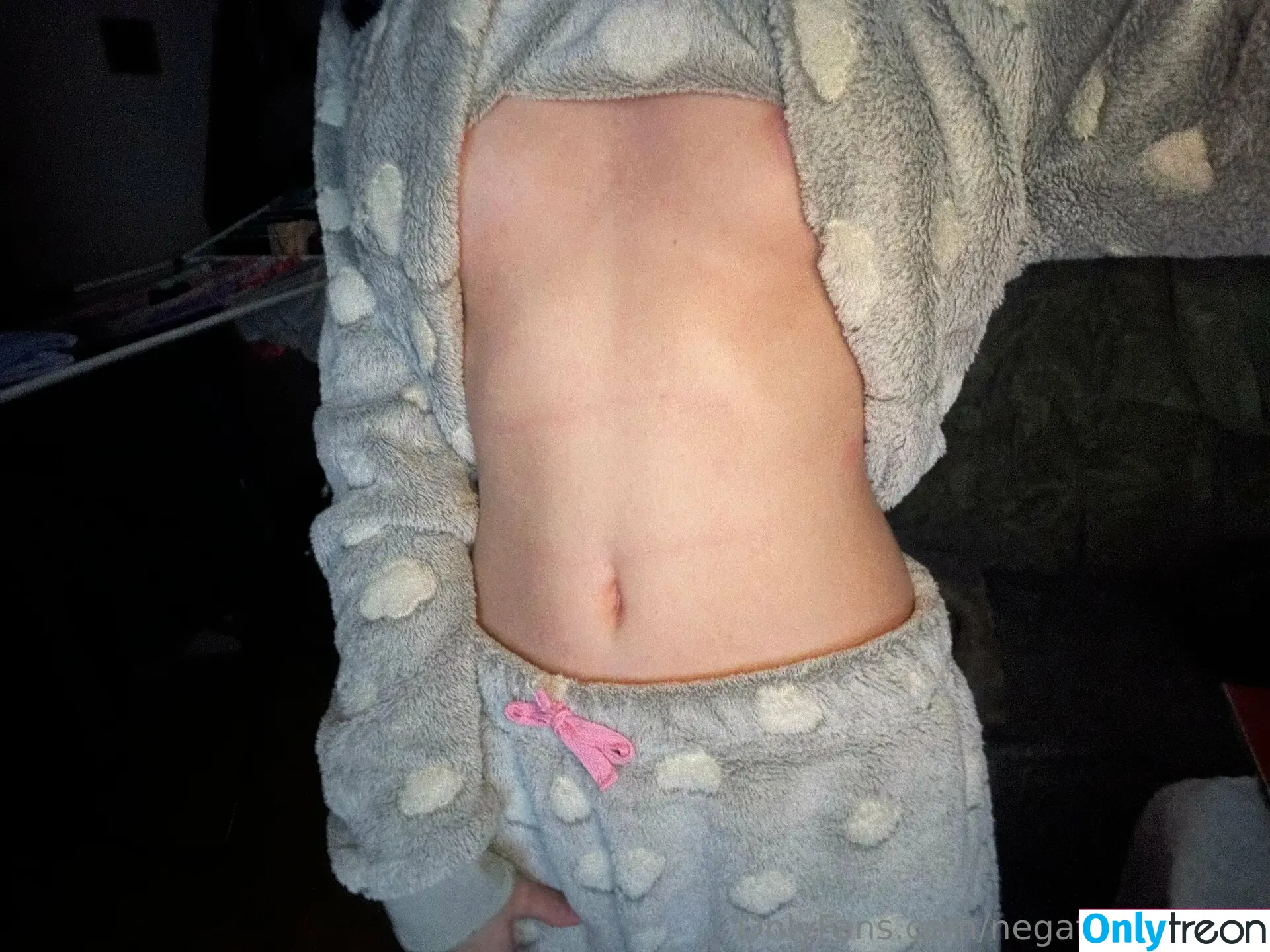 negativeprinces nude photo #0073 (nega_tive_prin_cess)