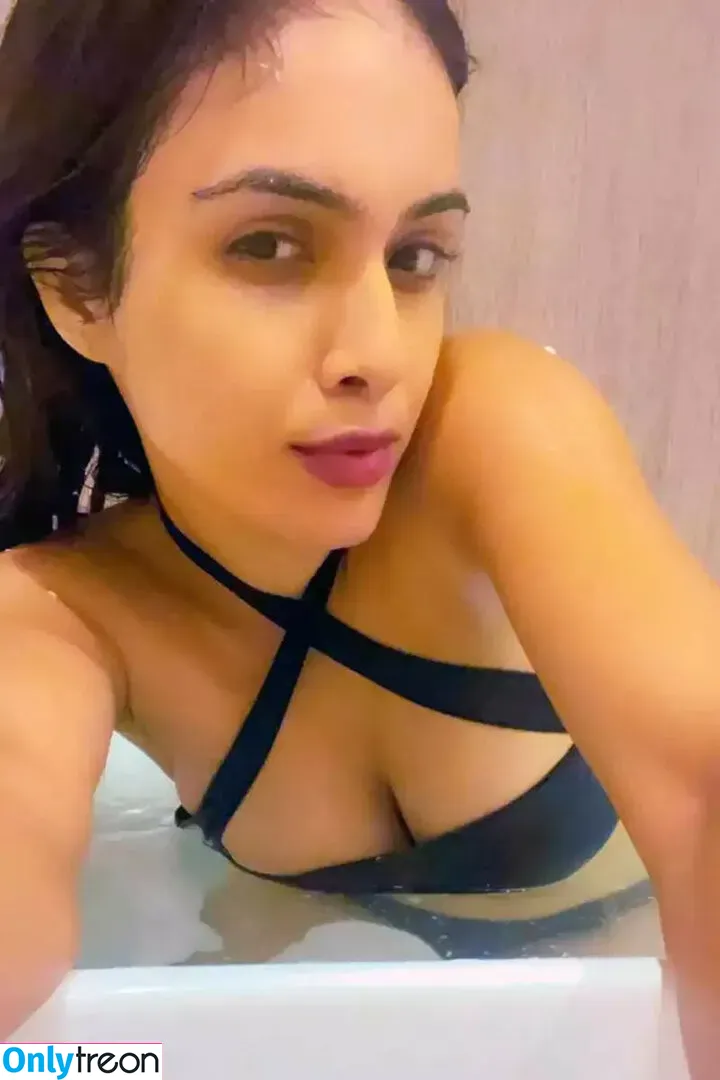 Neha Malik nude photo #0273 (Nehamalik335)