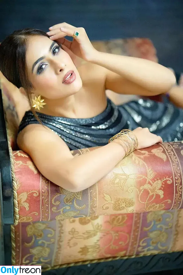 Neha Malik голая photo #0283 (Nehamalik335)