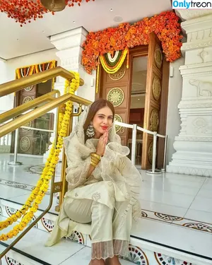 Nehhaa Malik / Neha Malik / freakymeek500 / nehamalik335 фото голая #0077