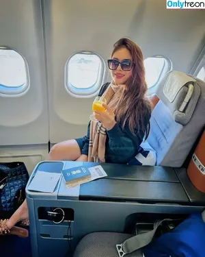 Nehhaa Malik / Neha Malik / freakymeek500 / nehamalik335 фото голая #0087