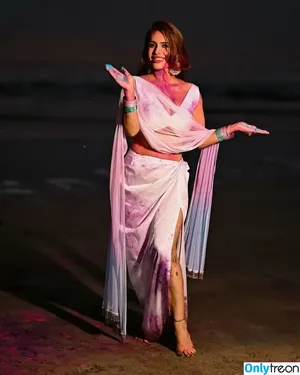 Nehhaa Malik / Neha Malik / freakymeek500 / nehamalik335 nude photo #0161