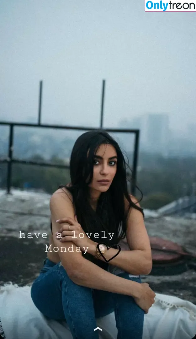 Nehhaa Malik голая photo #0036 (Neha Malik / freakymeek500 / nehamalik335)