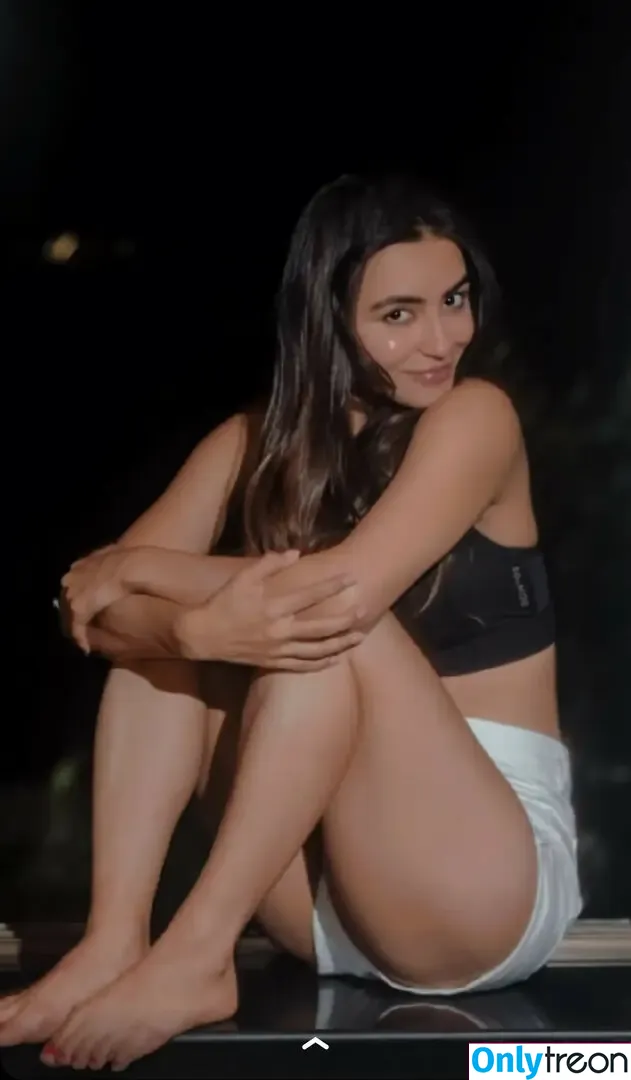 Nehhaa Malik голая photo #0039 (Neha Malik / freakymeek500 / nehamalik335)