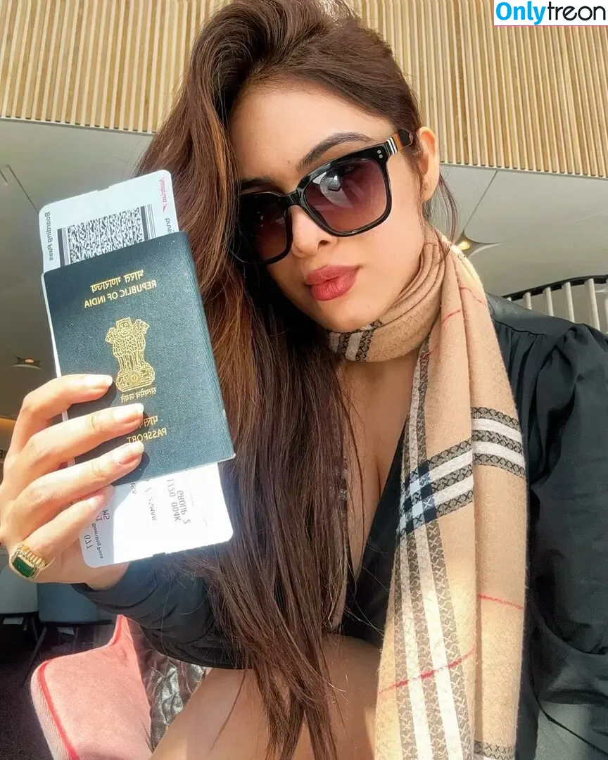 Nehhaa Malik nude photo #0088 (Neha Malik / freakymeek500 / nehamalik335)