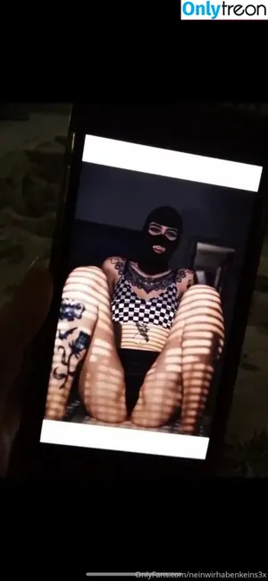  nude photo #0004