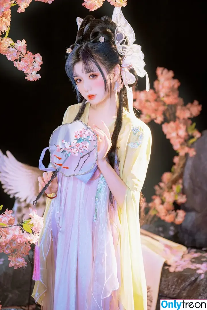 nekokoyoshi голая photo #2538 (kumicho_cat / 喵小吉 / 爆机少女 喵小吉)