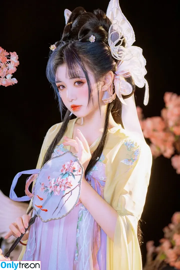 nekokoyoshi голая photo #2540 (kumicho_cat / 喵小吉 / 爆机少女 喵小吉)