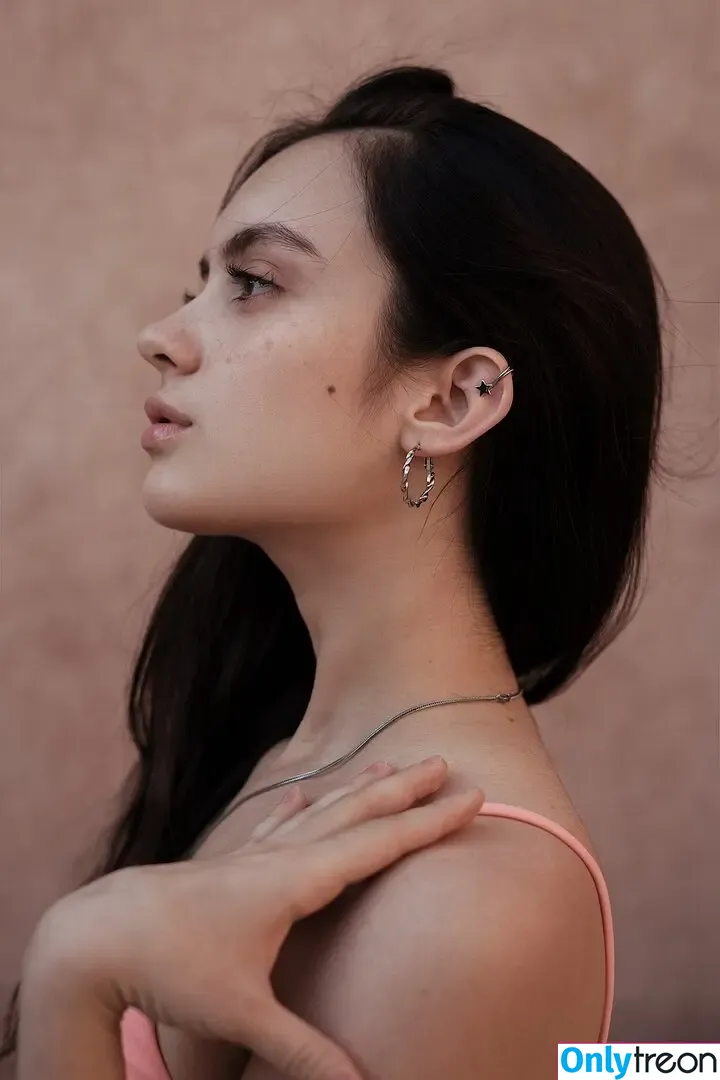 Nelly Becmac nude photo #0063 (nelly_becmac / thepeachapp model)