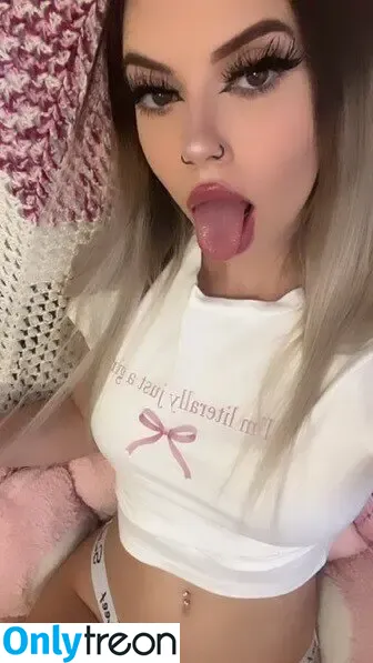 Nelly Sadcutiepie nude photo #0068 (nellydababy / sadcutiepie)