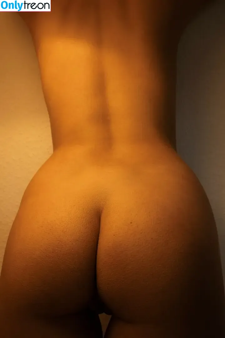 Nemmy Horin nude photo #0535 (Lolek / loless / nemmy_horin)