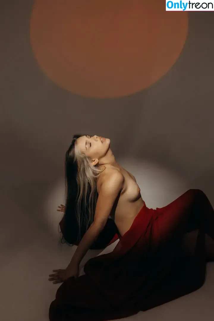 Nemmy Horin голая photo #0558 (Lolek / loless / nemmy_horin)