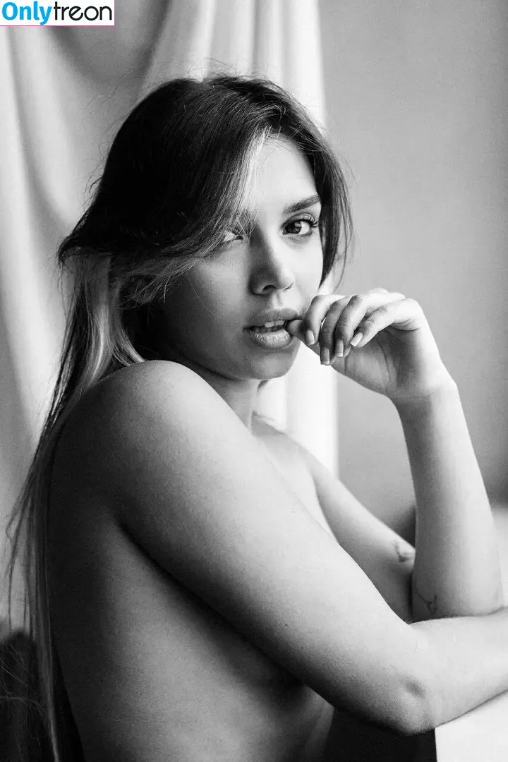 Nemmy Horin nude photo #0575 (Lolek / loless / nemmy_horin)