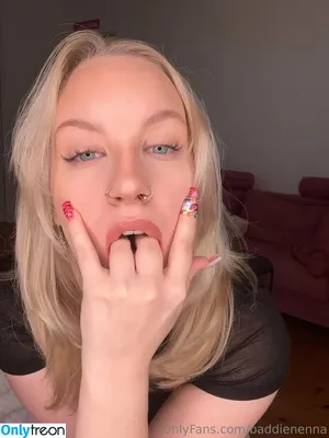 Nenna Nieminen / Baddienenna / nennanieminenn nude photo #0024