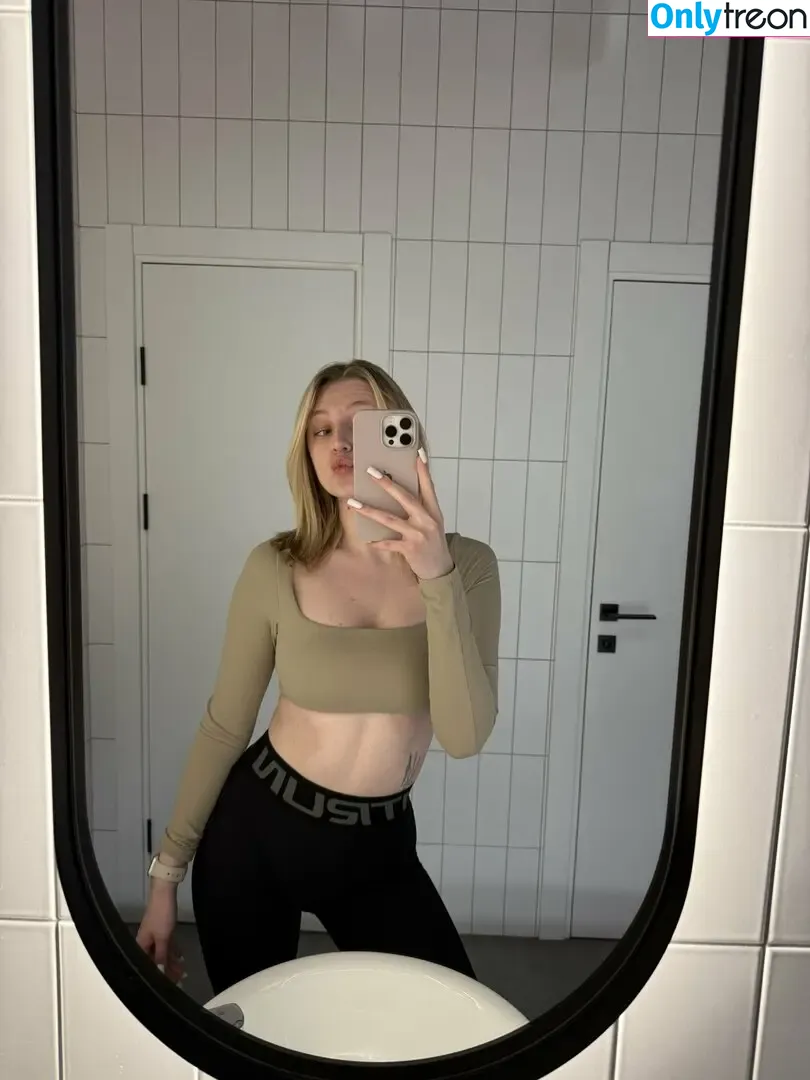 Nensi_Mur nude photo #0097 (_nastik_mur)